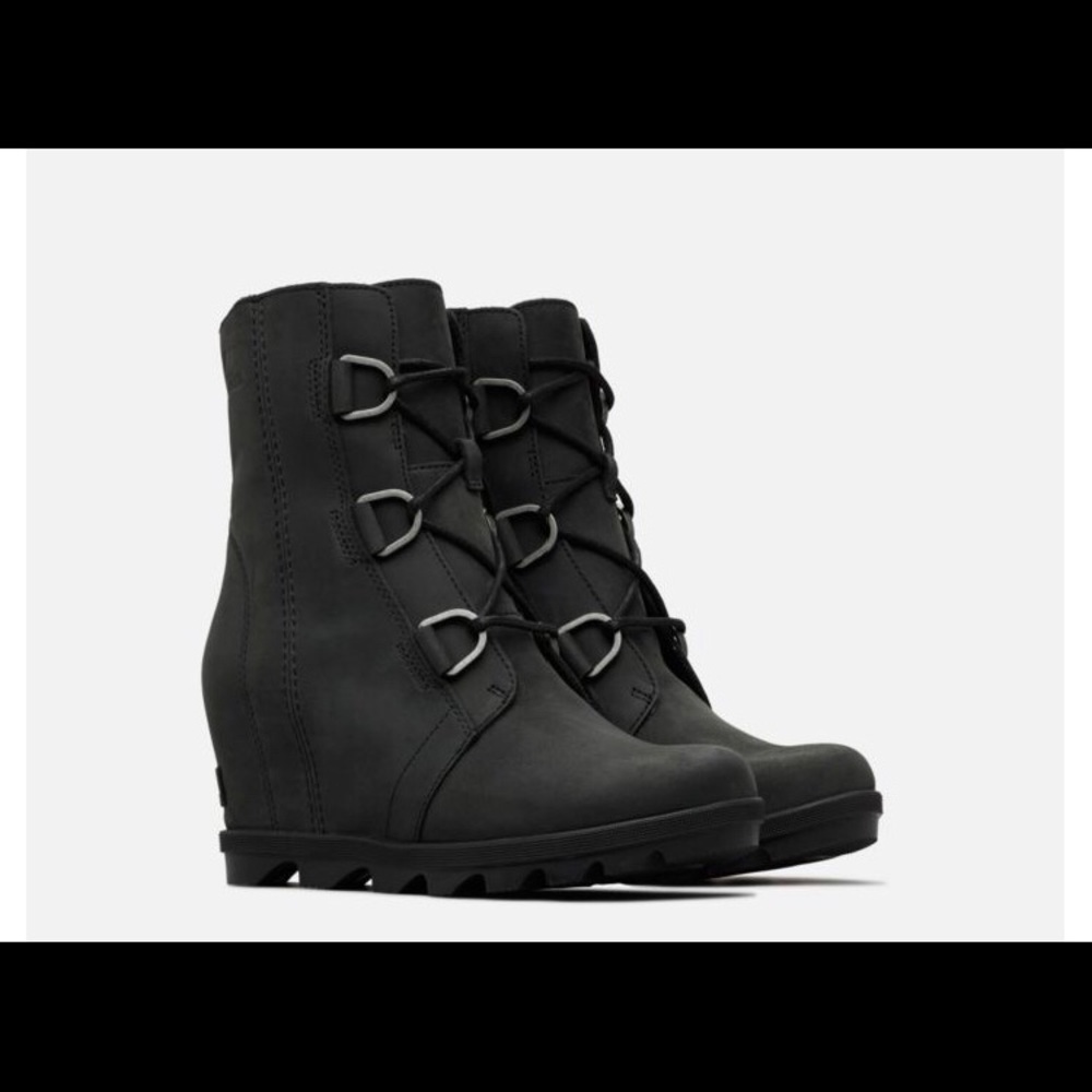 Sorel Joan of Arctic II - Black - NEW IN BOX!!